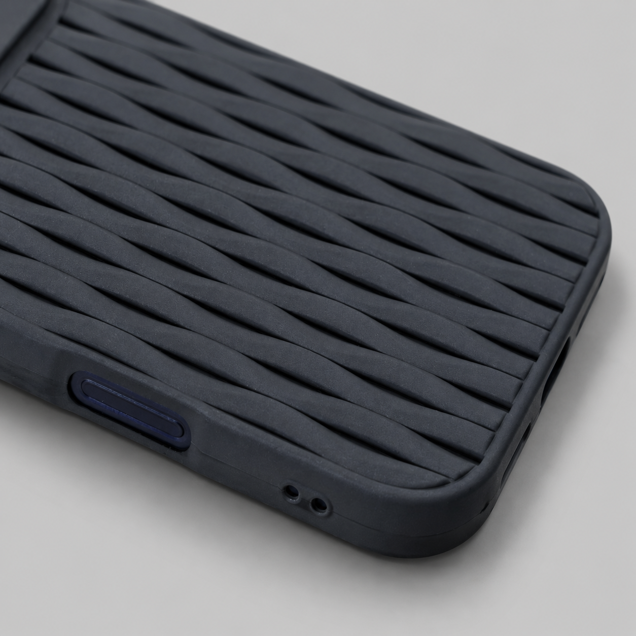 Wavy Cutout Phone Case