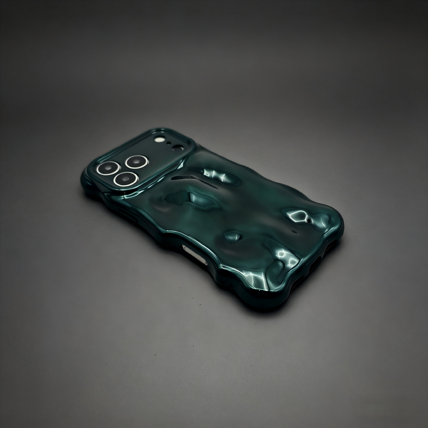 Irregular Ripple Chrome Phone Case